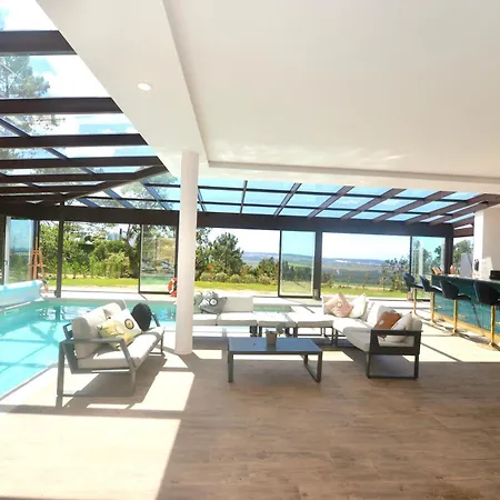 Вилла Chalice - Luxury With Pool And Sea-view *