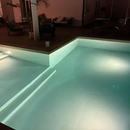 Вилла Chalice - Luxury With Pool And Sea-view Alfeizerao