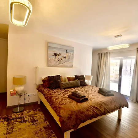 Chalice - Luxury With Pool And Sea-view Вилла